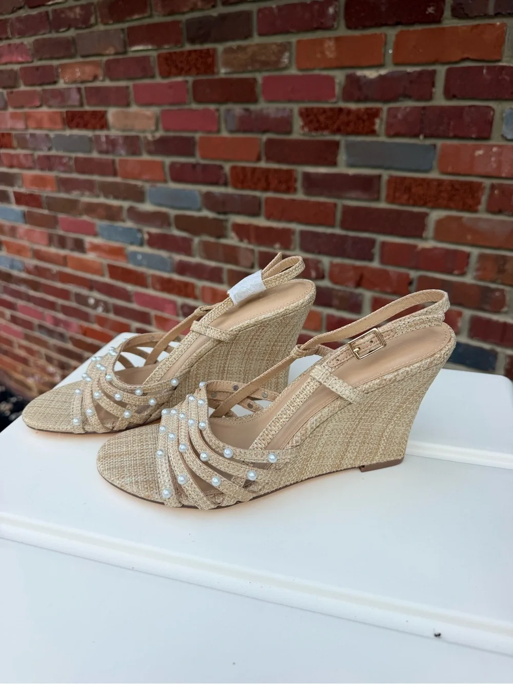Brand New Raffia Pearl-Embellished Strappy Women’s wedges